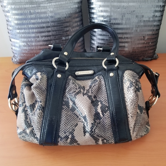 Michael Kors Python Bag - Picture 9 of 13